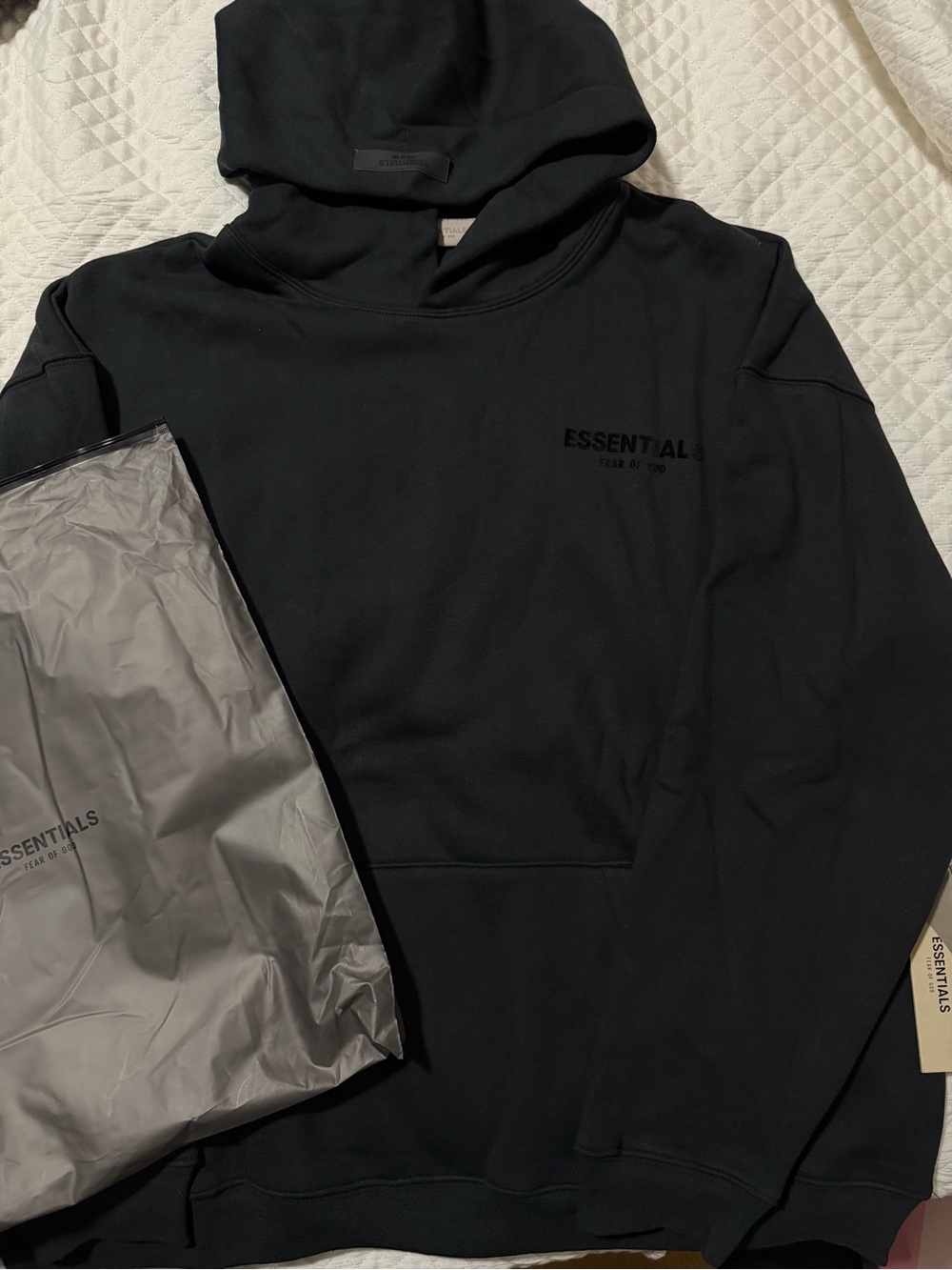 Essentials Fear Of God Men Black Hoodie L